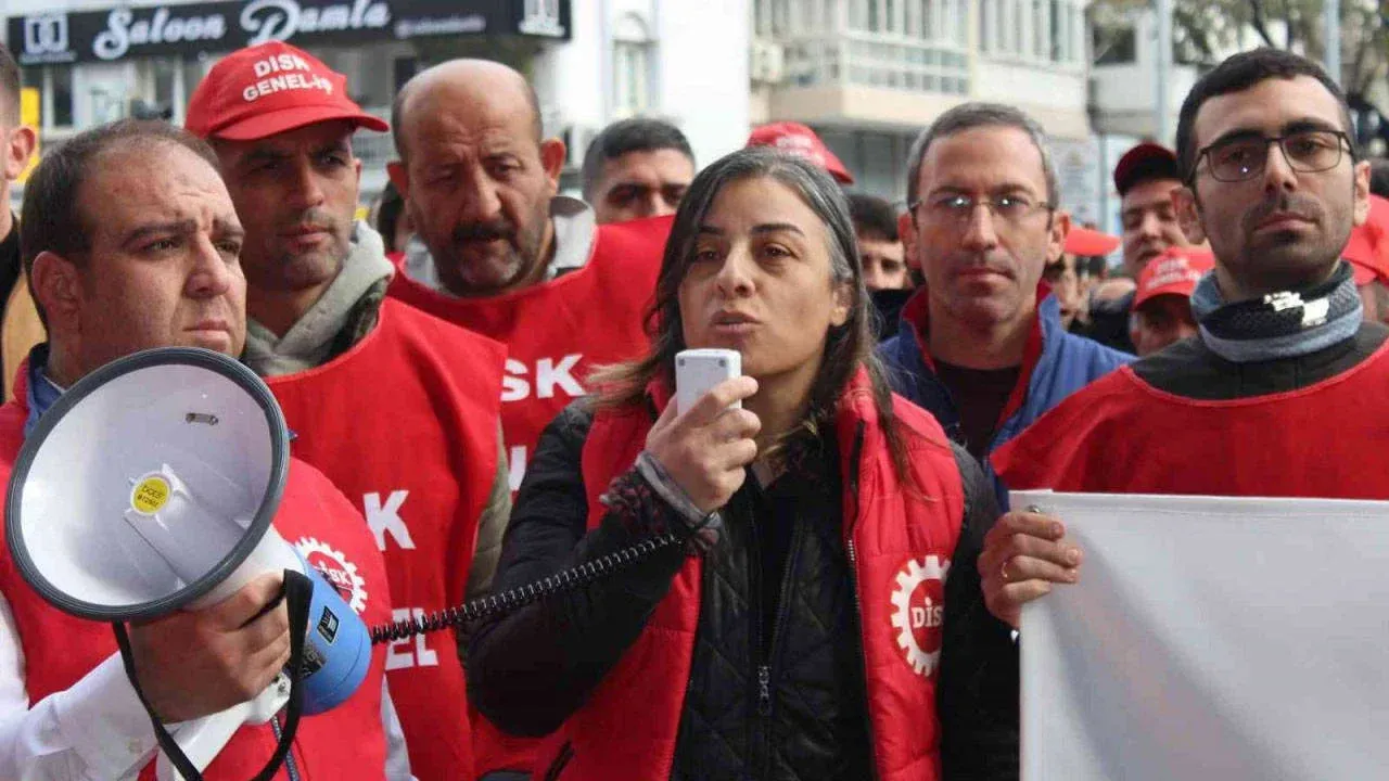Disk Ege Bolge Temsilciligine Deniz Sahin Gumustekin Atandi 1-1