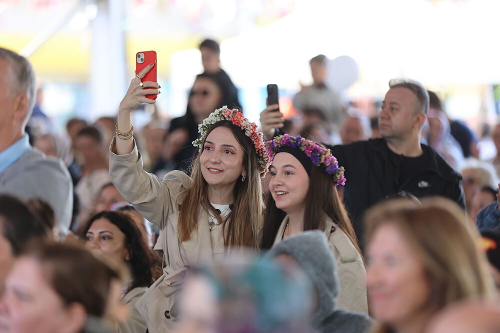 Enginar Festivali Urla Sokaklarını Renklendirdi (6)