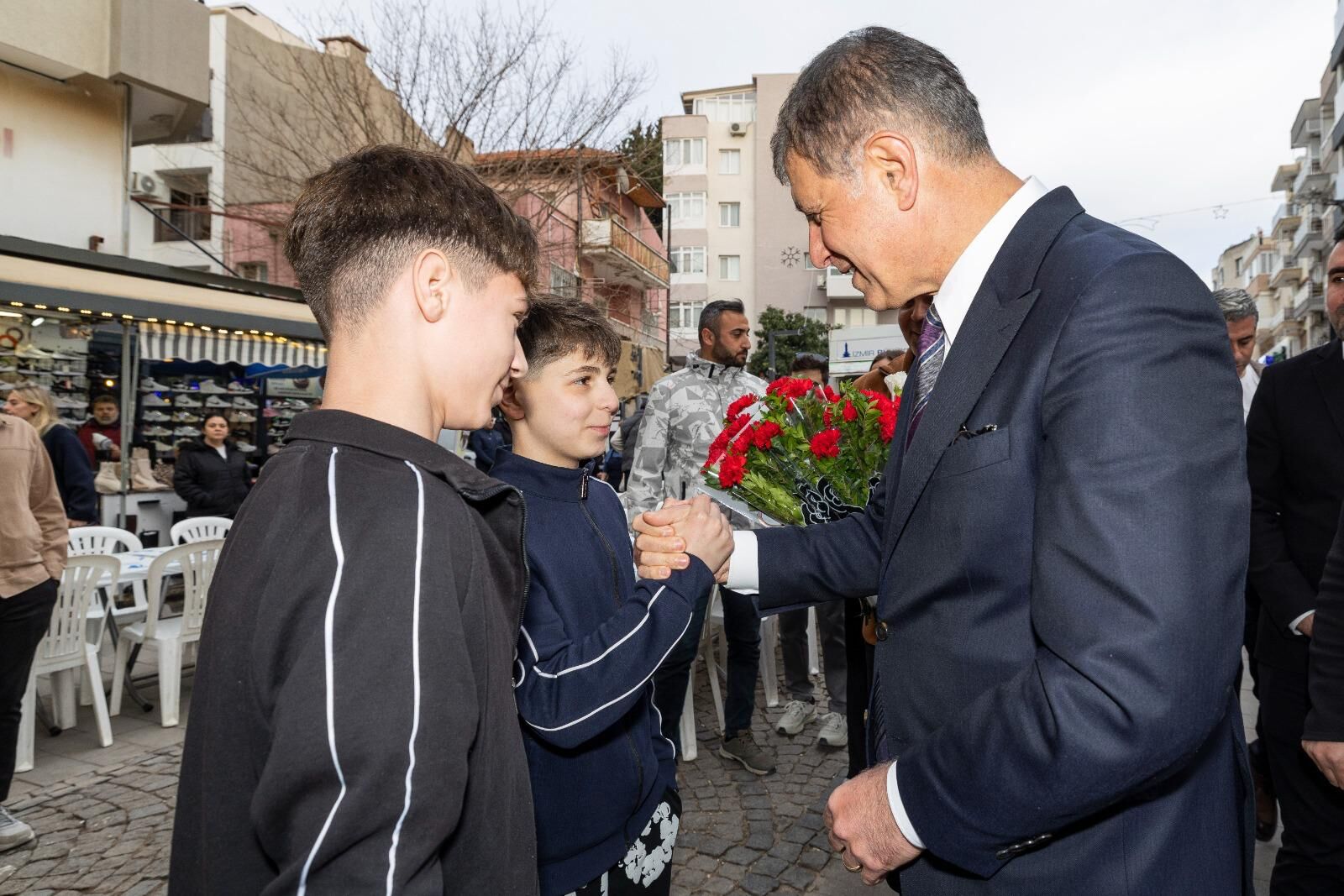 İzmir Büyükşehir Belediyesi, 19 Mayıs Atatürk’ü Anma, Gençlik Ve Spor Bayramı Kapsamında Gençlere Yönelik Projelerini Genişletmeye Devam Ediyor. (2)