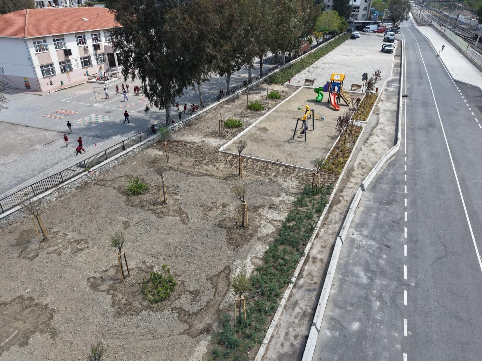 İzmir Büyükşehir Belediyesi, (3)