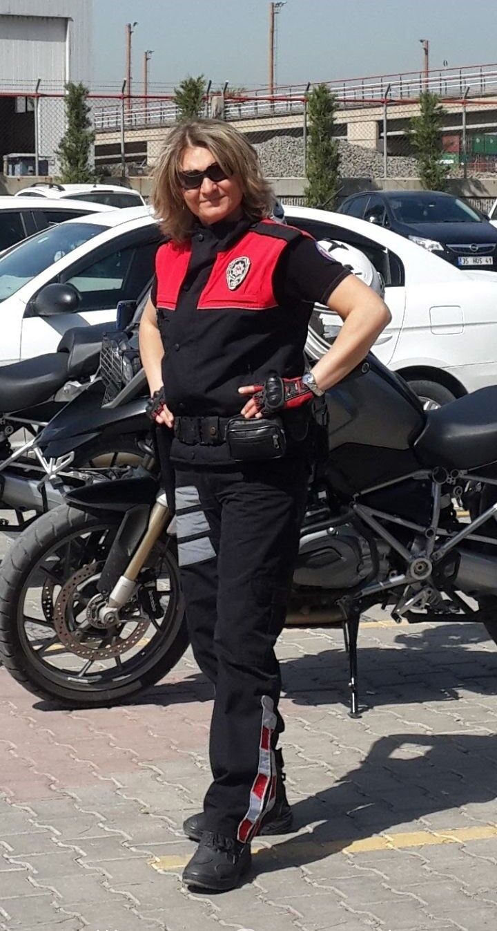 İzmir'de Köpek Saldırısı! Kadın Koruma Ağır Yaralandı (1)