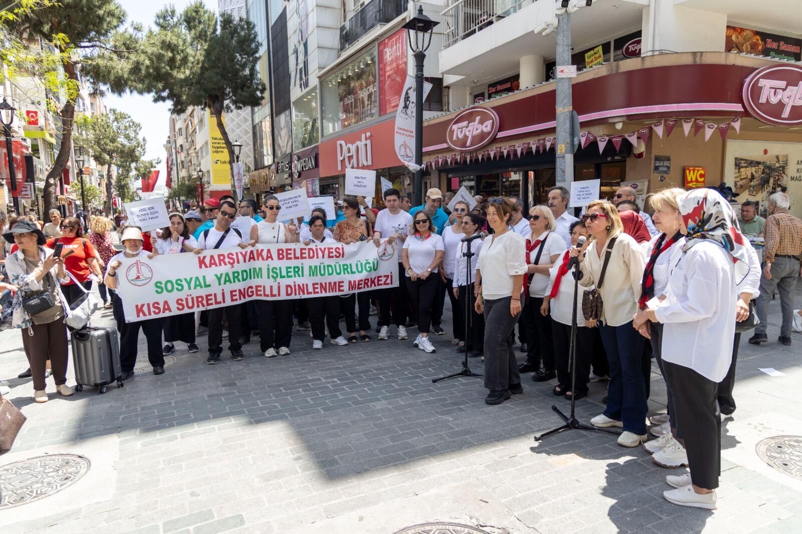 Karşıyaka Engelsiz Yaşam Için Tek Yürek (3)