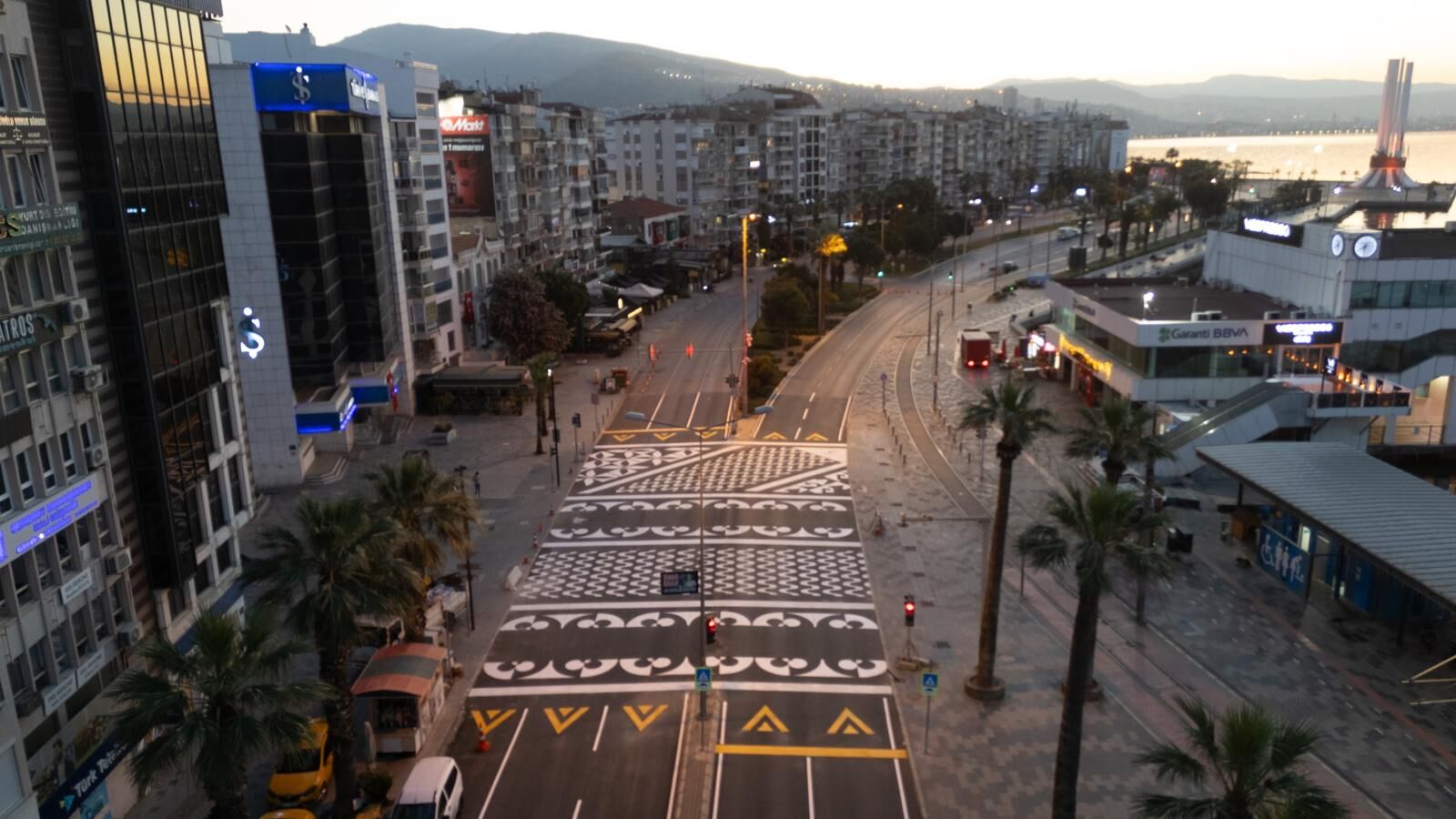 Karşıyaka Sahiline (1)