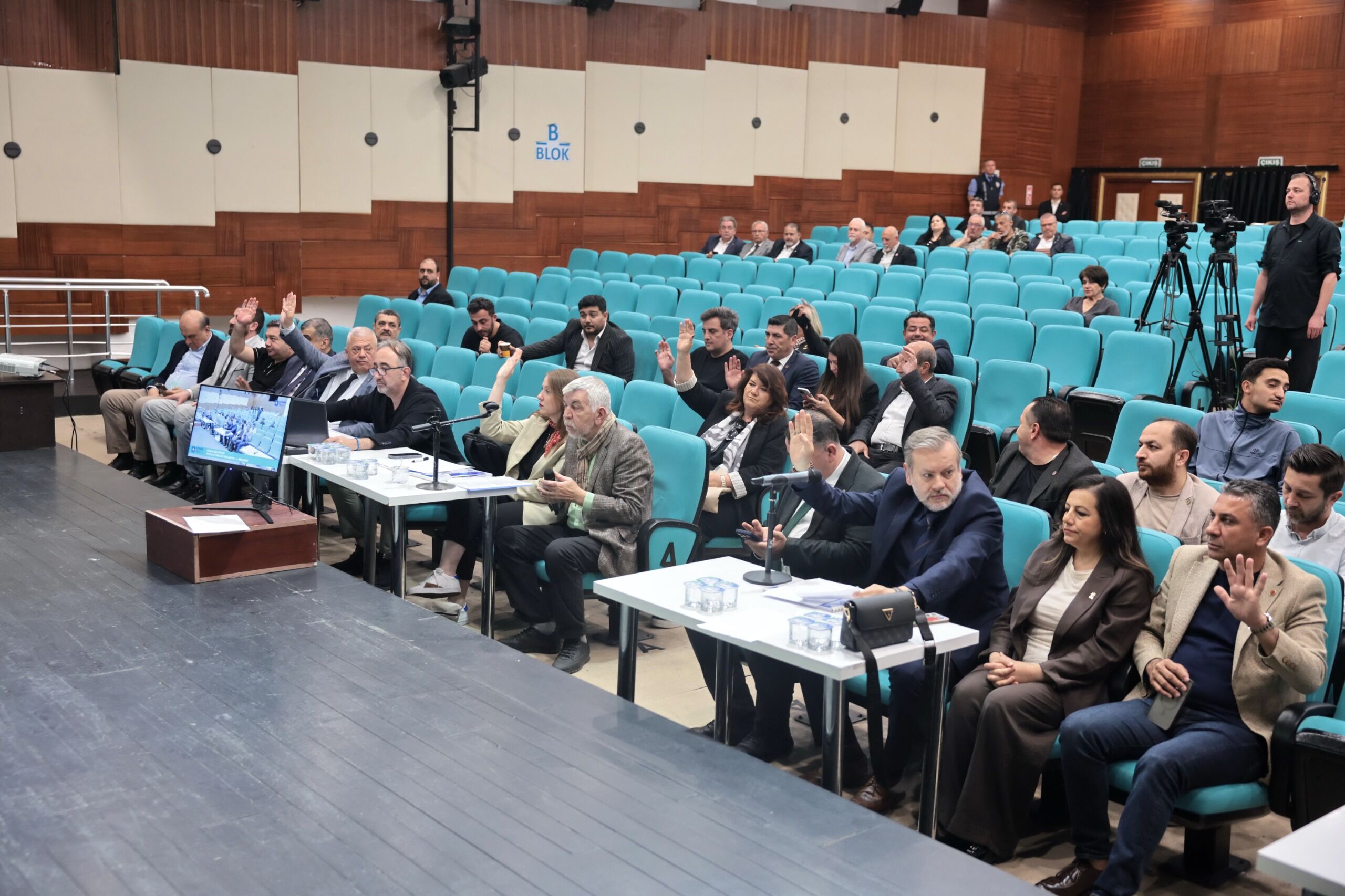 Konak’ta Kesin Hesaba Onay (5)