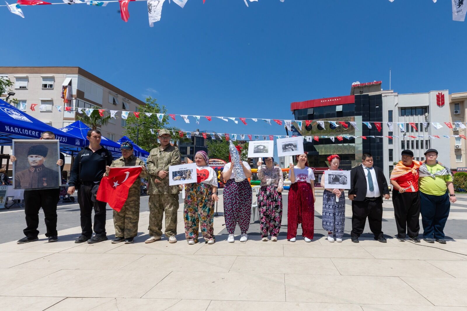 Narlıdere’de Kalpler Engel Tanımadı Sevgiyle Engelsiz Bir Gün! (3)