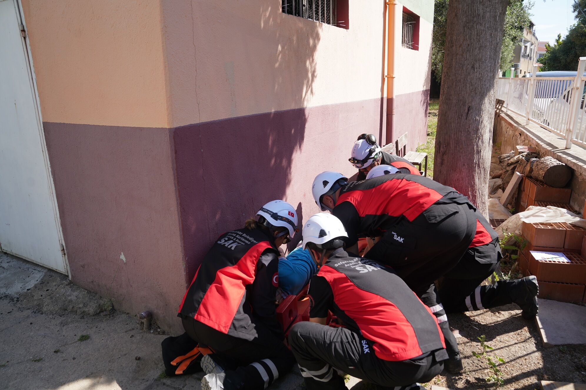 Seferihisar’da Okullarda Afet Tatbikatı Düzenlendi (5)