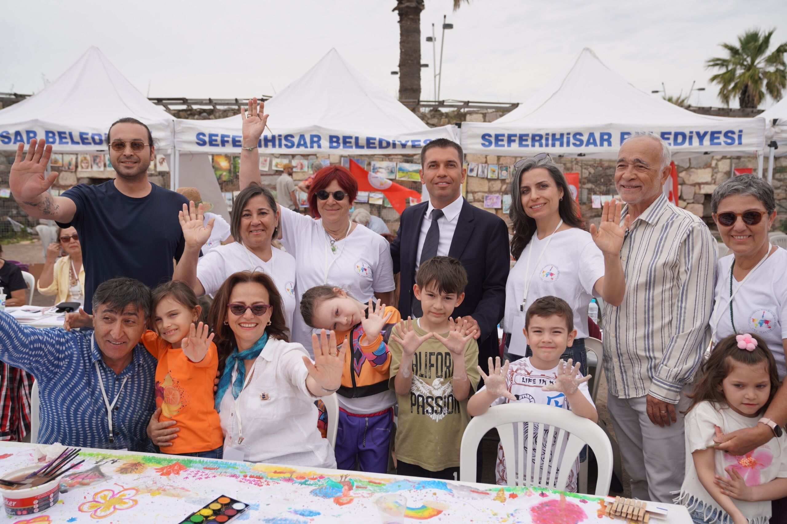 Seferihisar’da Uluslararası Suluboya Festivali’ne Görkemli Kapanış! (1)
