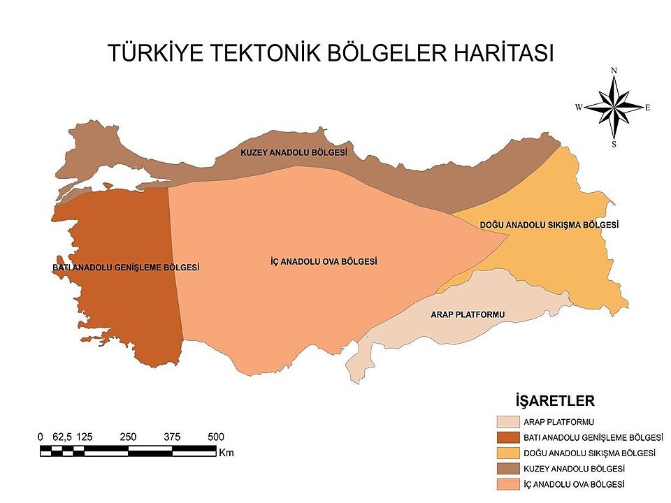 T E K T O N İ K B Ö L G E L E R
