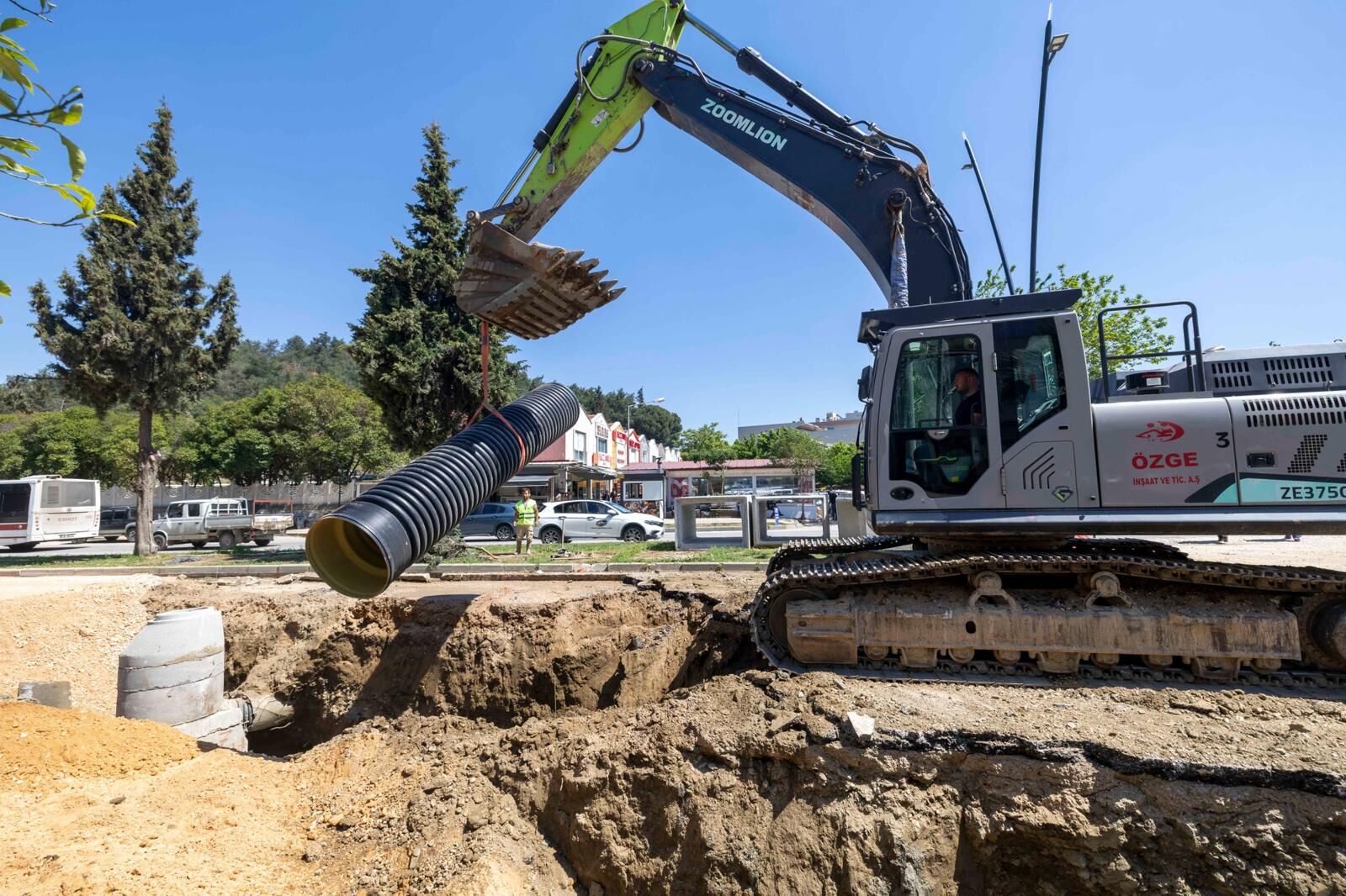 Tire’de Altyapı Atağı Sürüyor 300 Milyon Liralık Yatırımda Çalışmaların Yüzde 60’I Tamamlandı (3)