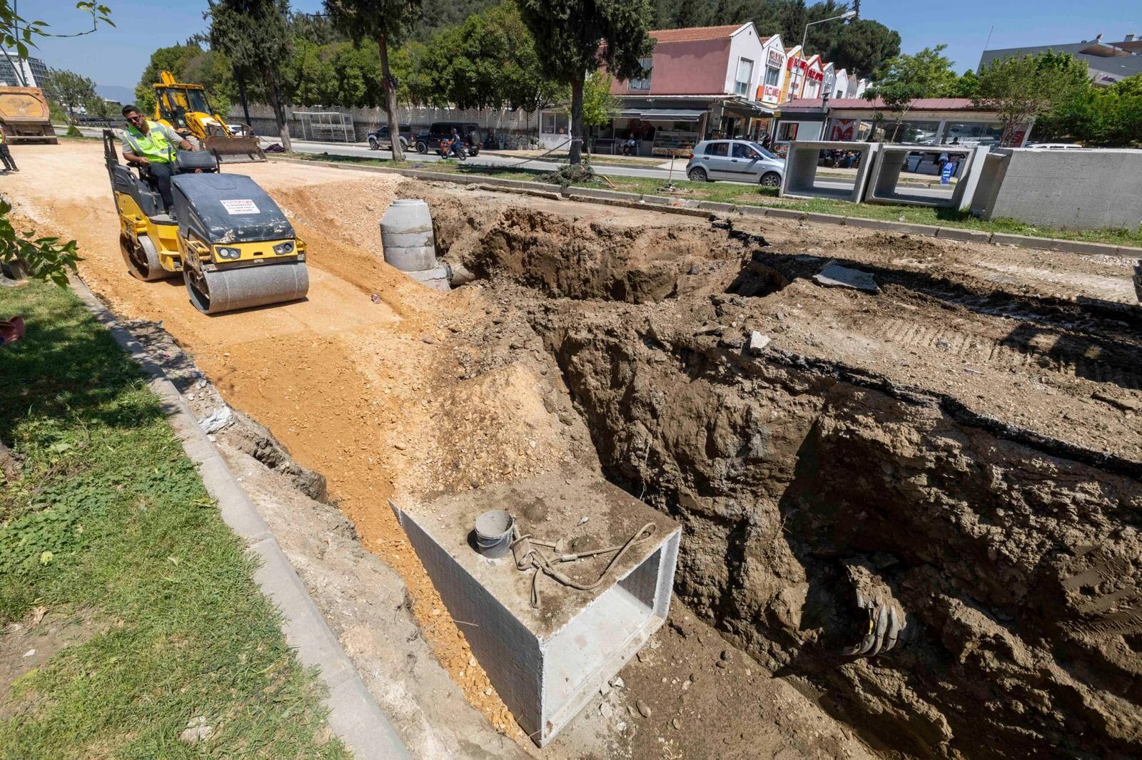 Tire’de Altyapı Atağı Sürüyor 300 Milyon Liralık Yatırımda Çalışmaların Yüzde 60’I Tamamlandı (5)