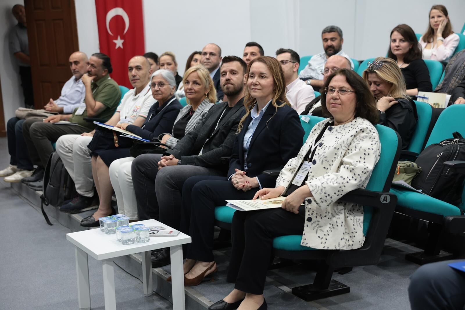 Ulusal Bölge Bilimi Kongresi Konak’ta Başladı! (7)
