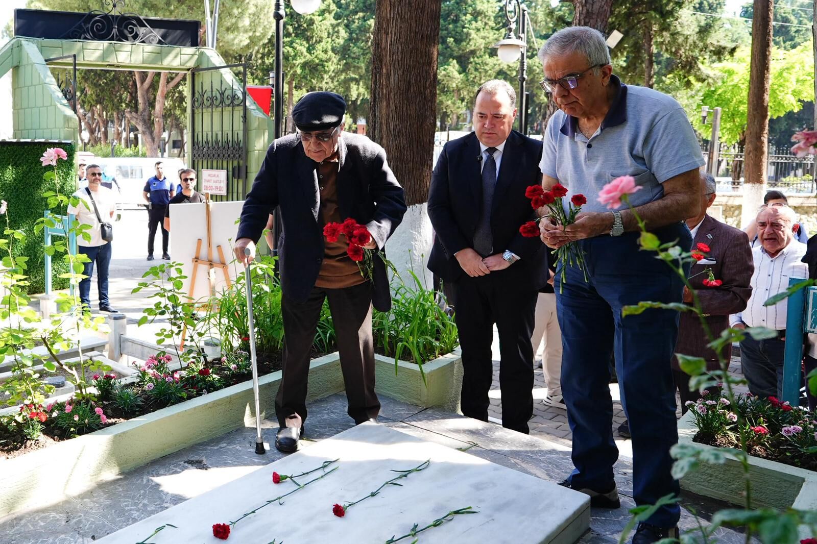 Yeşilin Atası Manisa Tarzanı Mezarı Başında Anıldı (3)