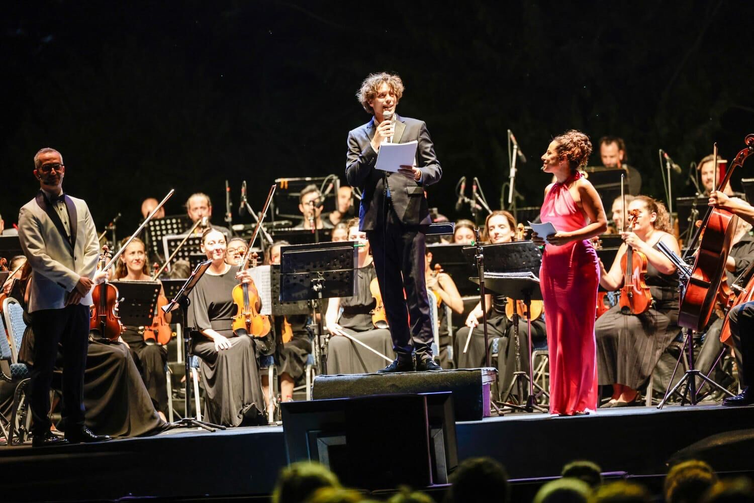 Zeytin Sahne’de film müzikleriyle dolu gece