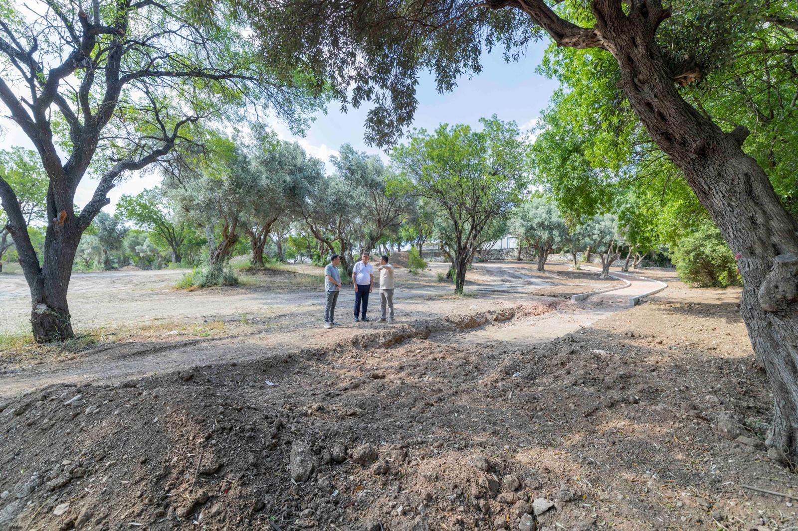 Buca İnönü Mahallesi’nde uzun yıllar kullanılmayan Aliberti Köşkü