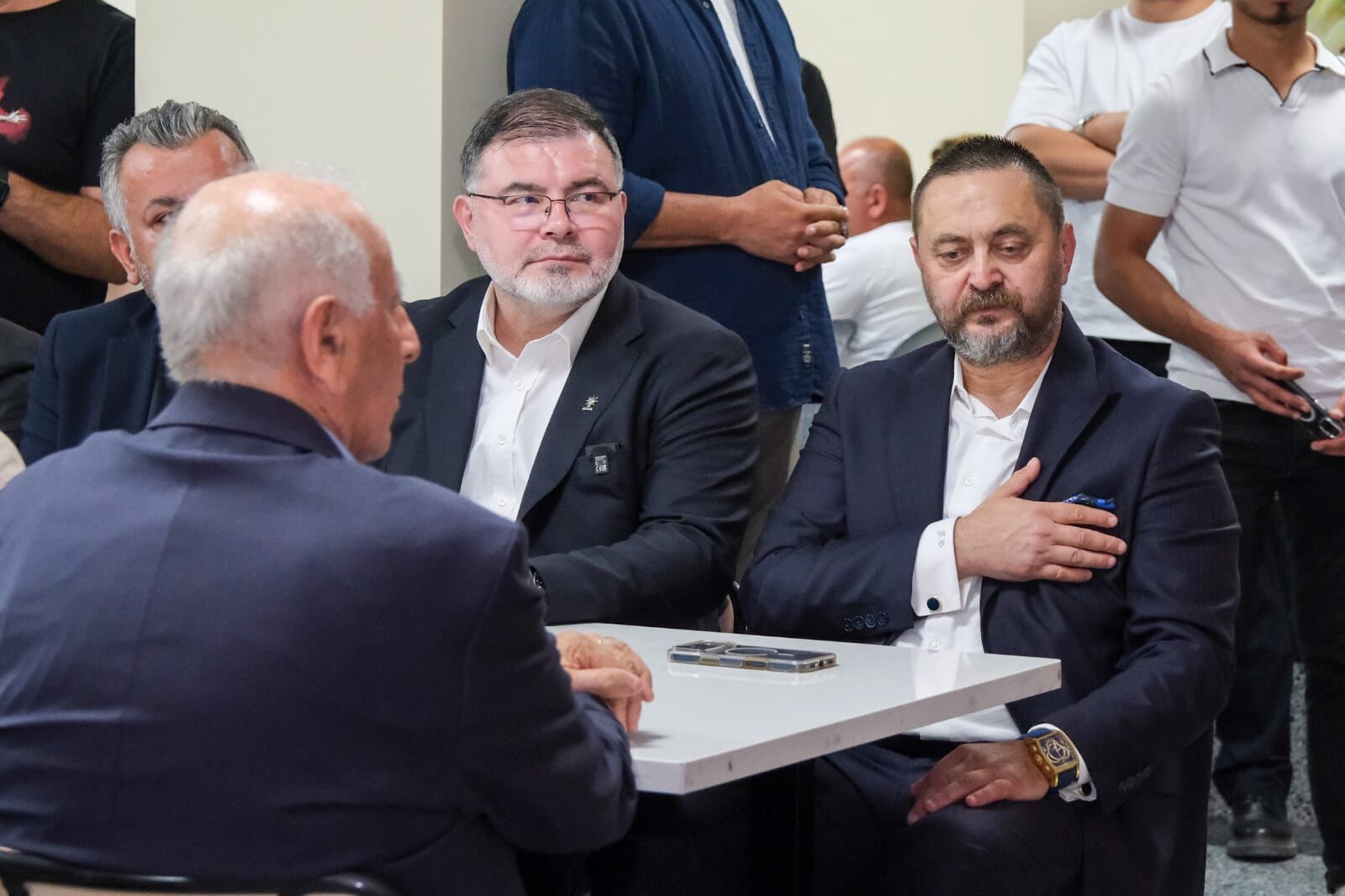 Ak Parti Karşıyaka Belediye Meclisi Grup Başkanvekili Hasan Ünal Tarafından (3)