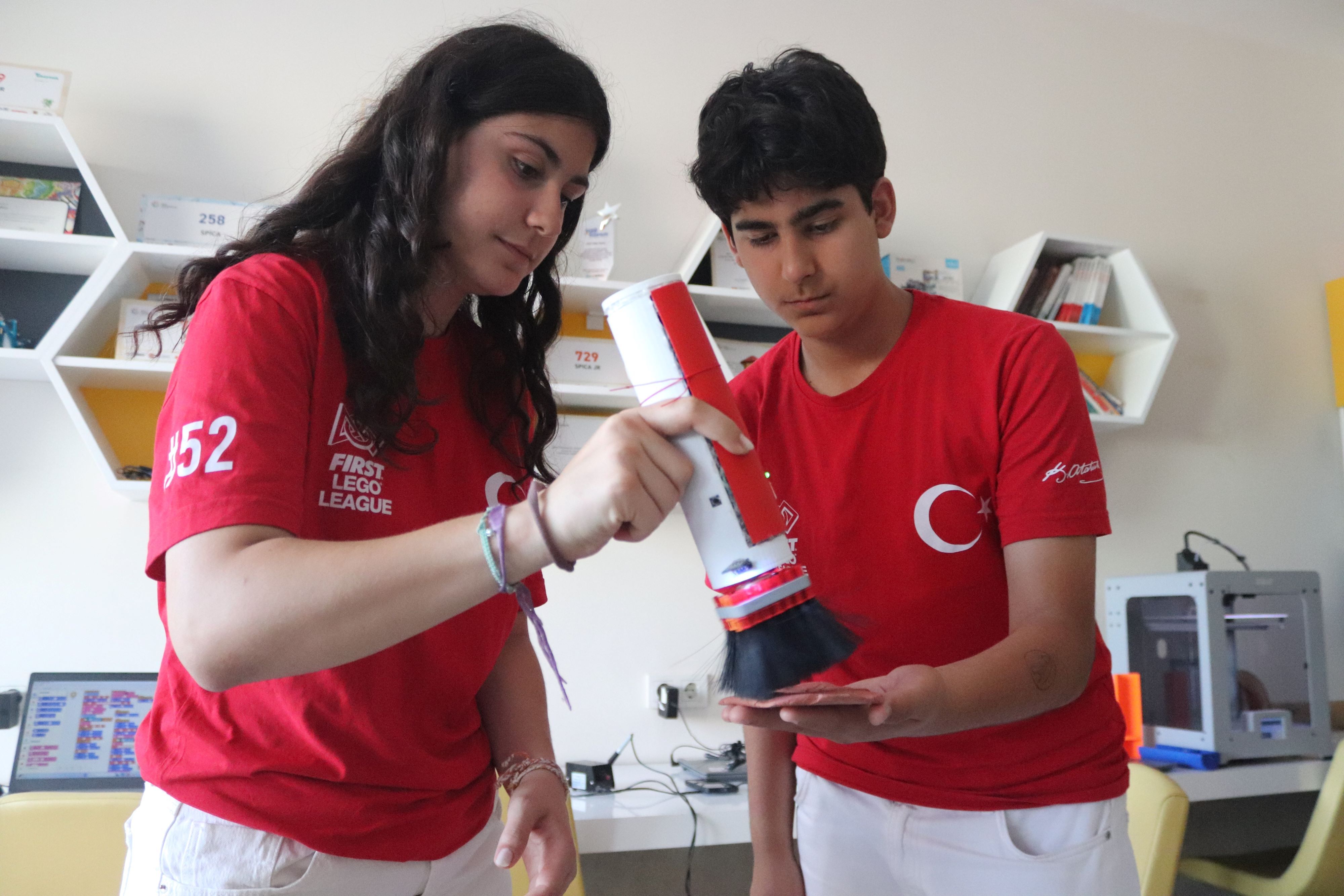 Arkeologların Yaşadığı Sağlık Sorunları Ilham Oldu, Geliştirdikleri Proje Dünya Birincisi Seçildi (6)