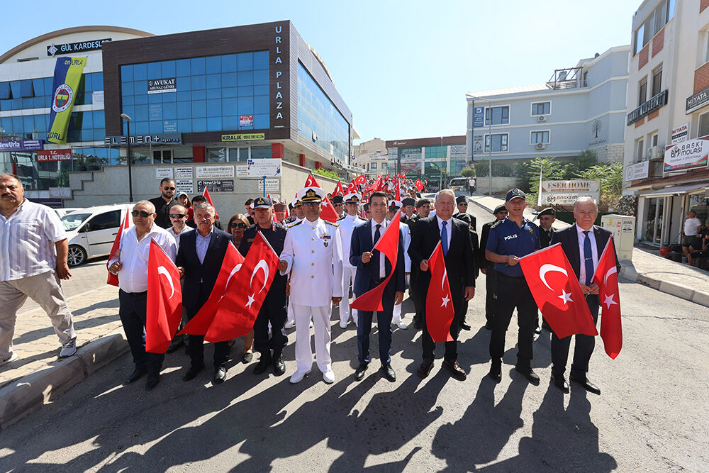 Atatürk'ün Urla'ya Gelişinin 100. Yılı Törenlerle Kutlandı (6)