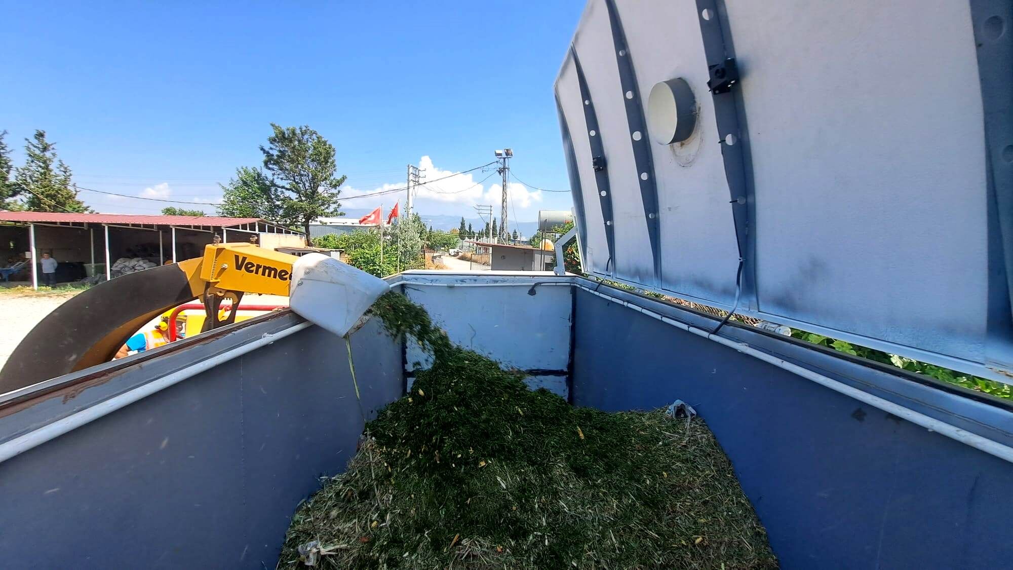 Bornova Belediyesi, Yaz Aylarının (2)