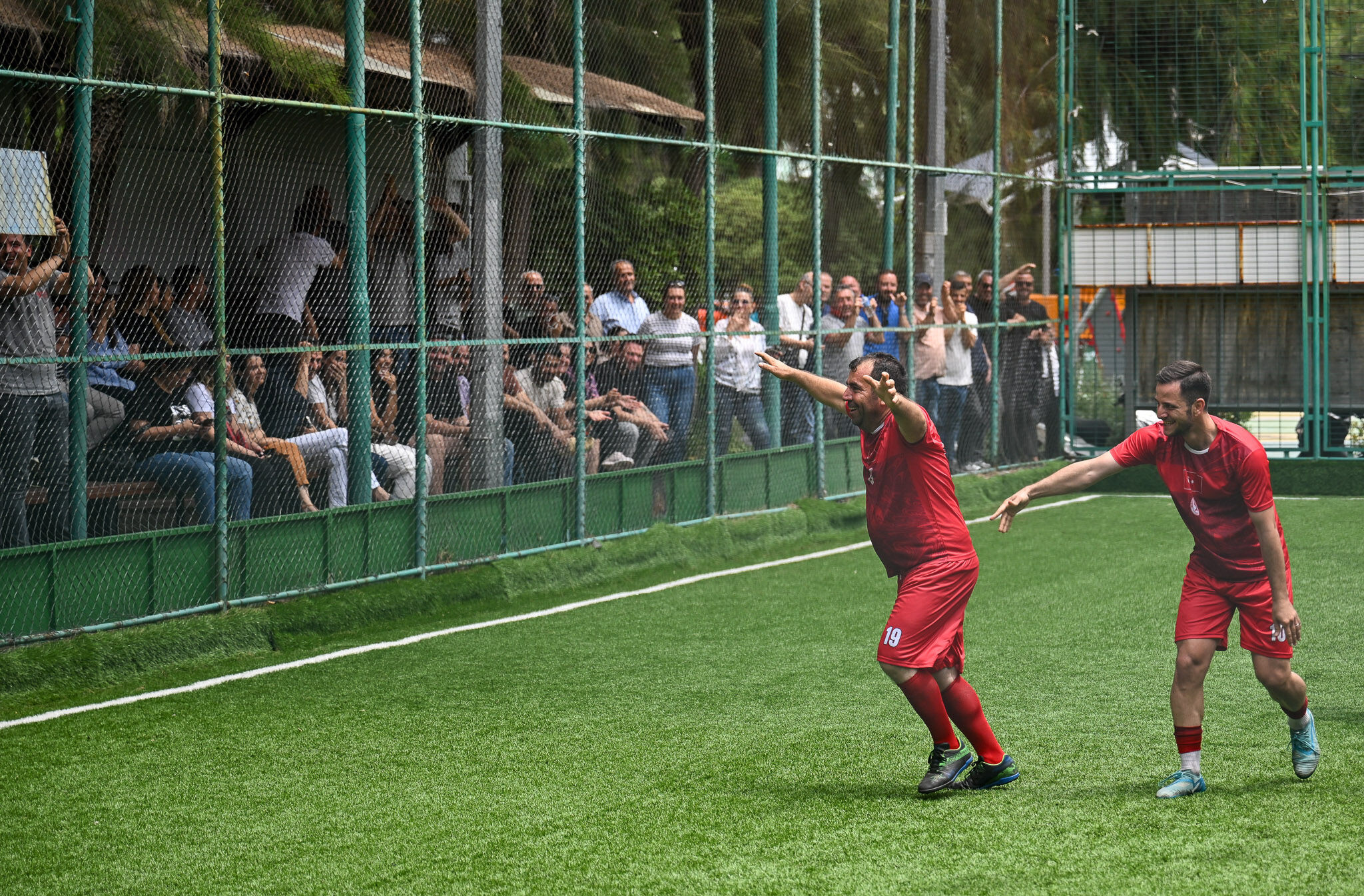 Bornova’da Düzenlenen Birimler Arası Halı Saha Futbol Turnuvası, Kurum Içi Dayanışmayı Güçlendiren Ve Dostluk Vurgusuyla Öne Çıkan Final Karşılaşmasıyla Sona Erdi. (3)