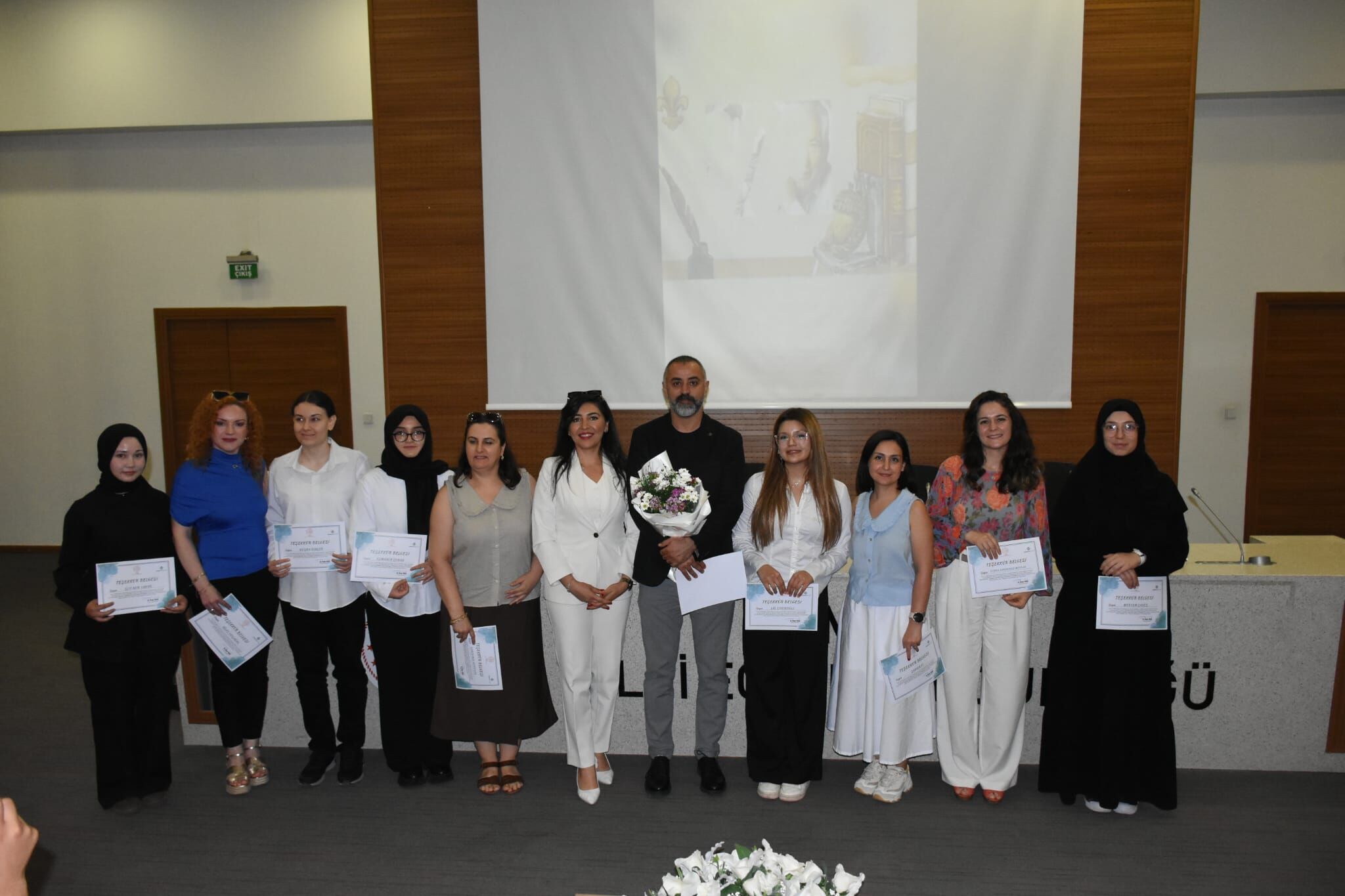 Genç Edebiyatçılar Kürsüde (6)