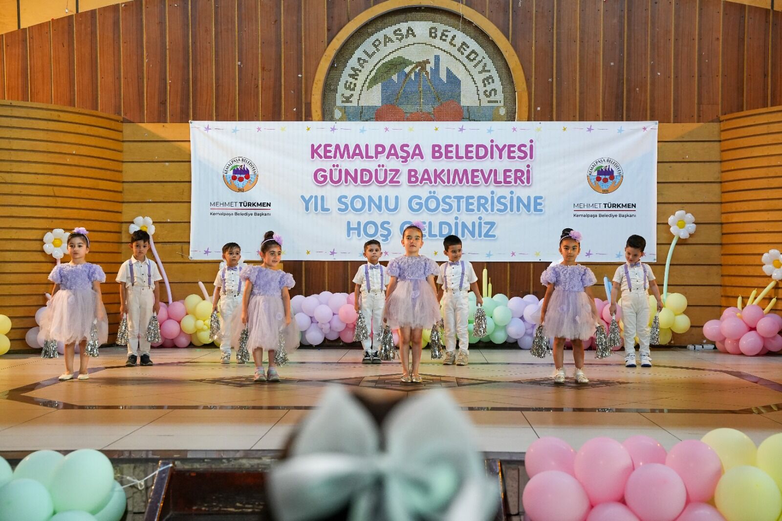 Gösteri̇ler (1)