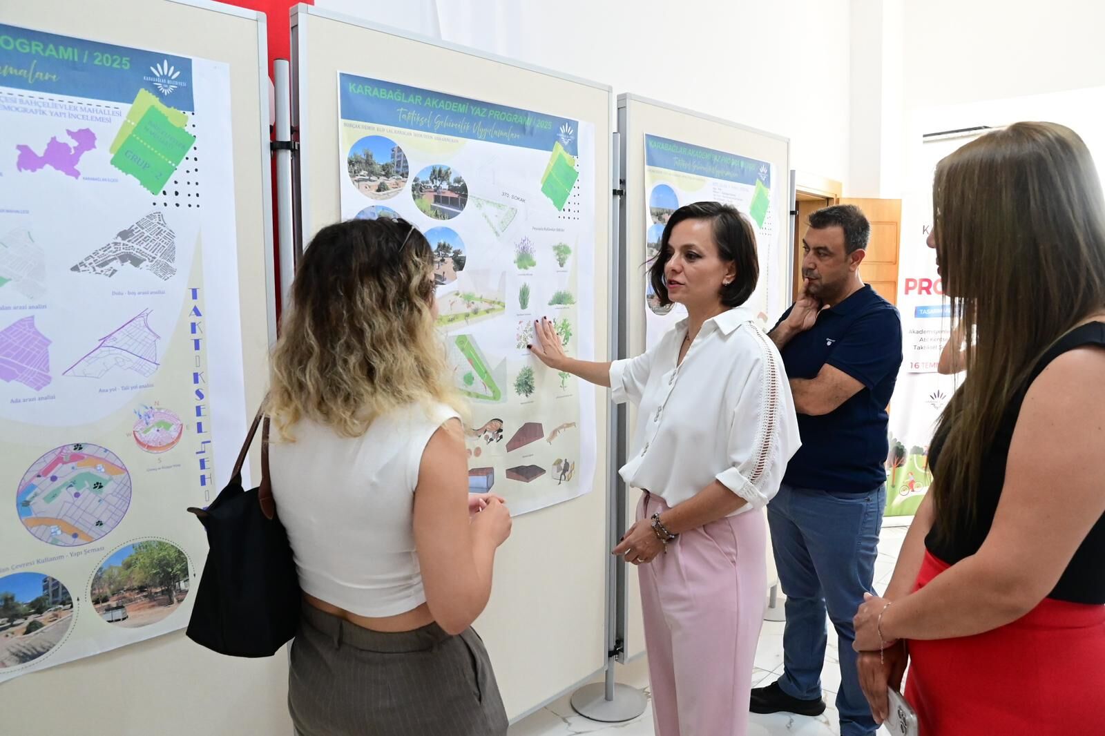Karabağlar Akademi Ilk Mezunlarını Verdi (8) (1)