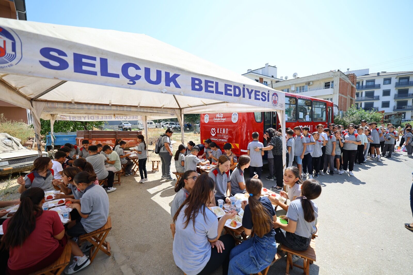 Kent Lokantası Öğrenci Otobüsü (2)