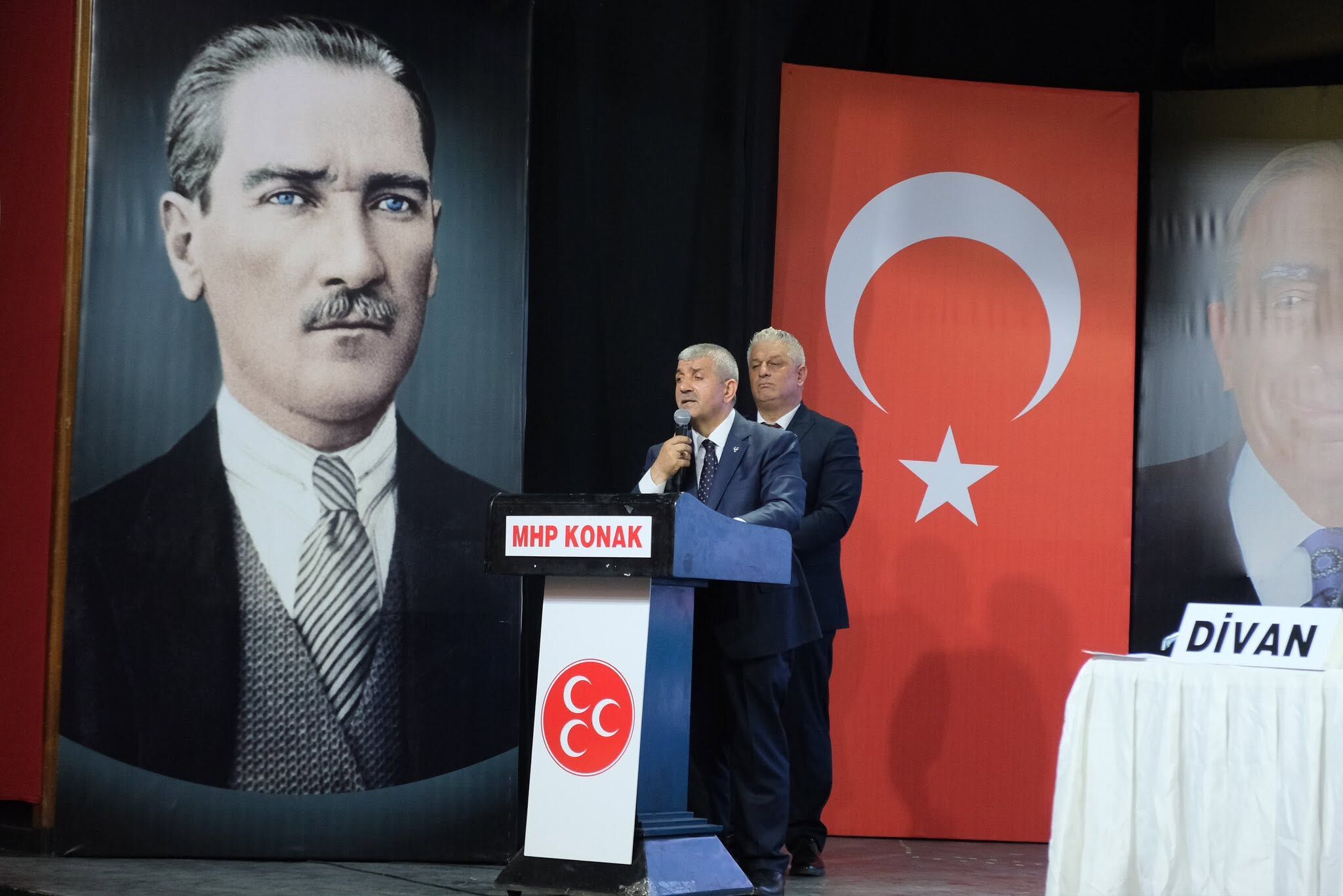 M H P Kongreizmir4
