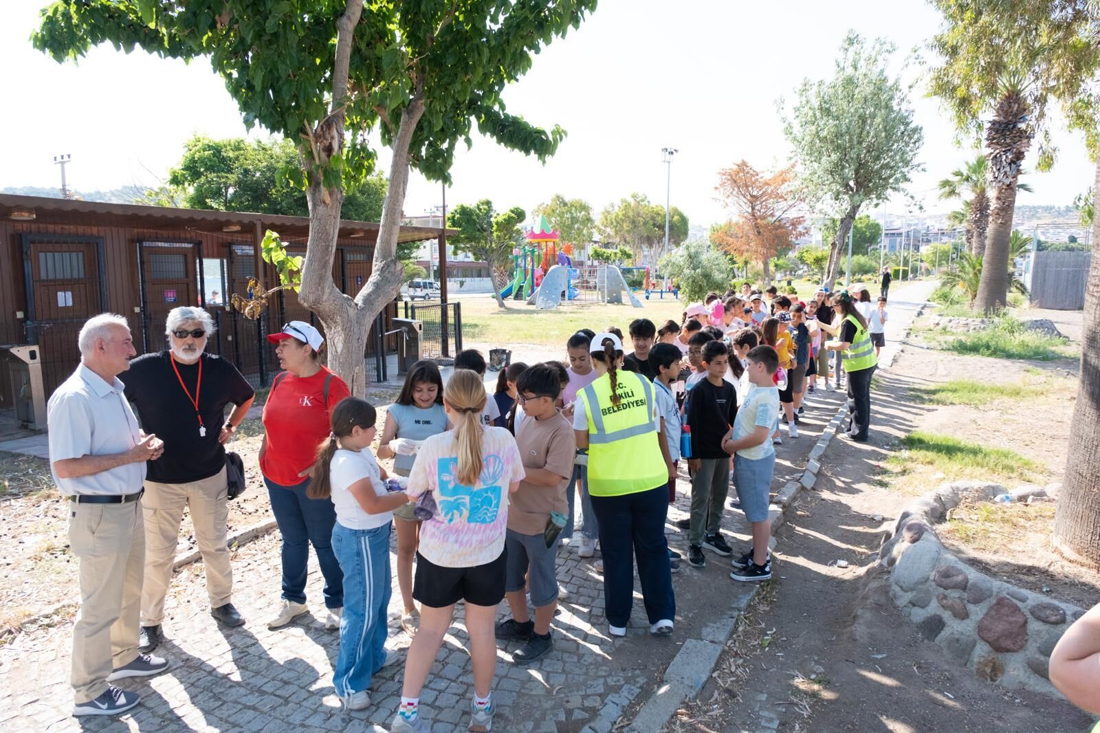 Mavi Bayraklı Sahilde Yapılan Etkinlikte Çevre Bilincinin Artırılması Hedeflendi (7)
