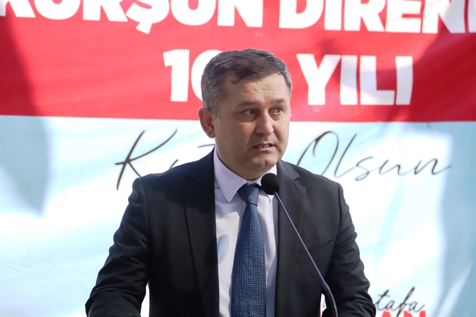 Odemis Ilkkursun (4)