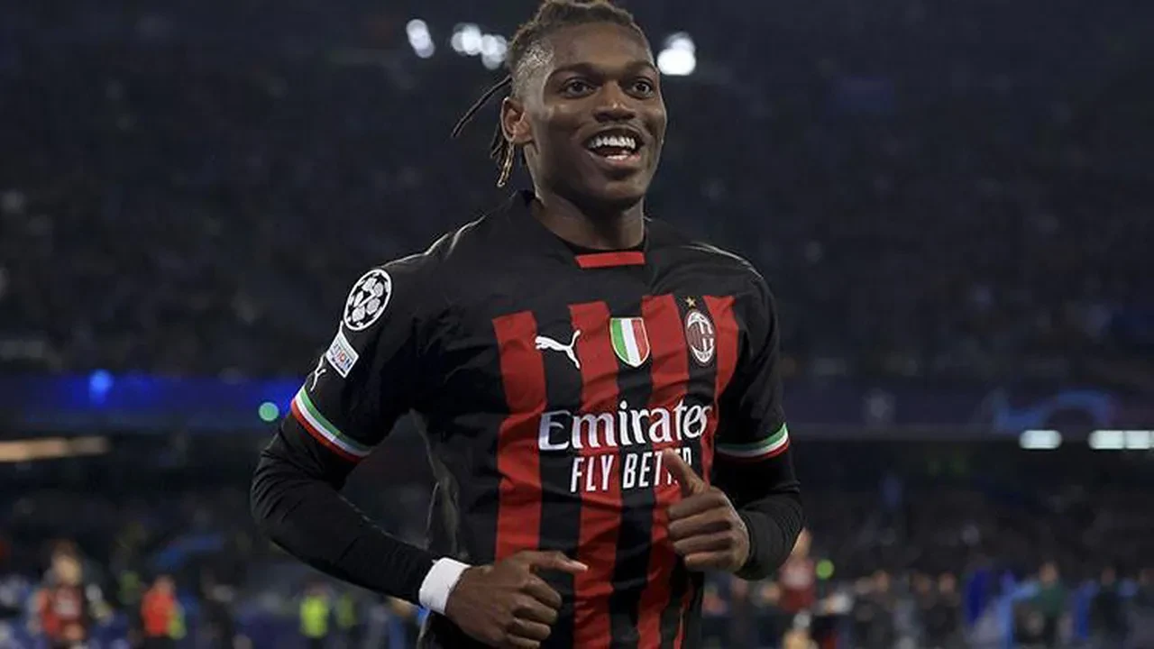 Rafael Leão (5)