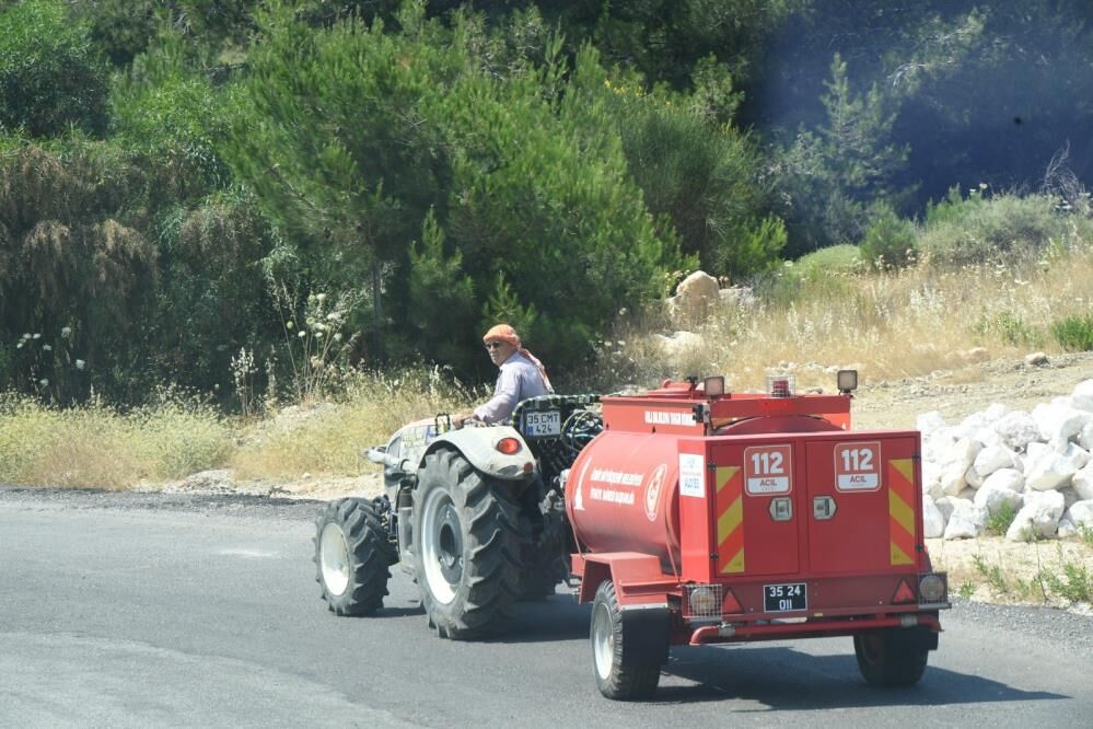 Urla Yangın (2)