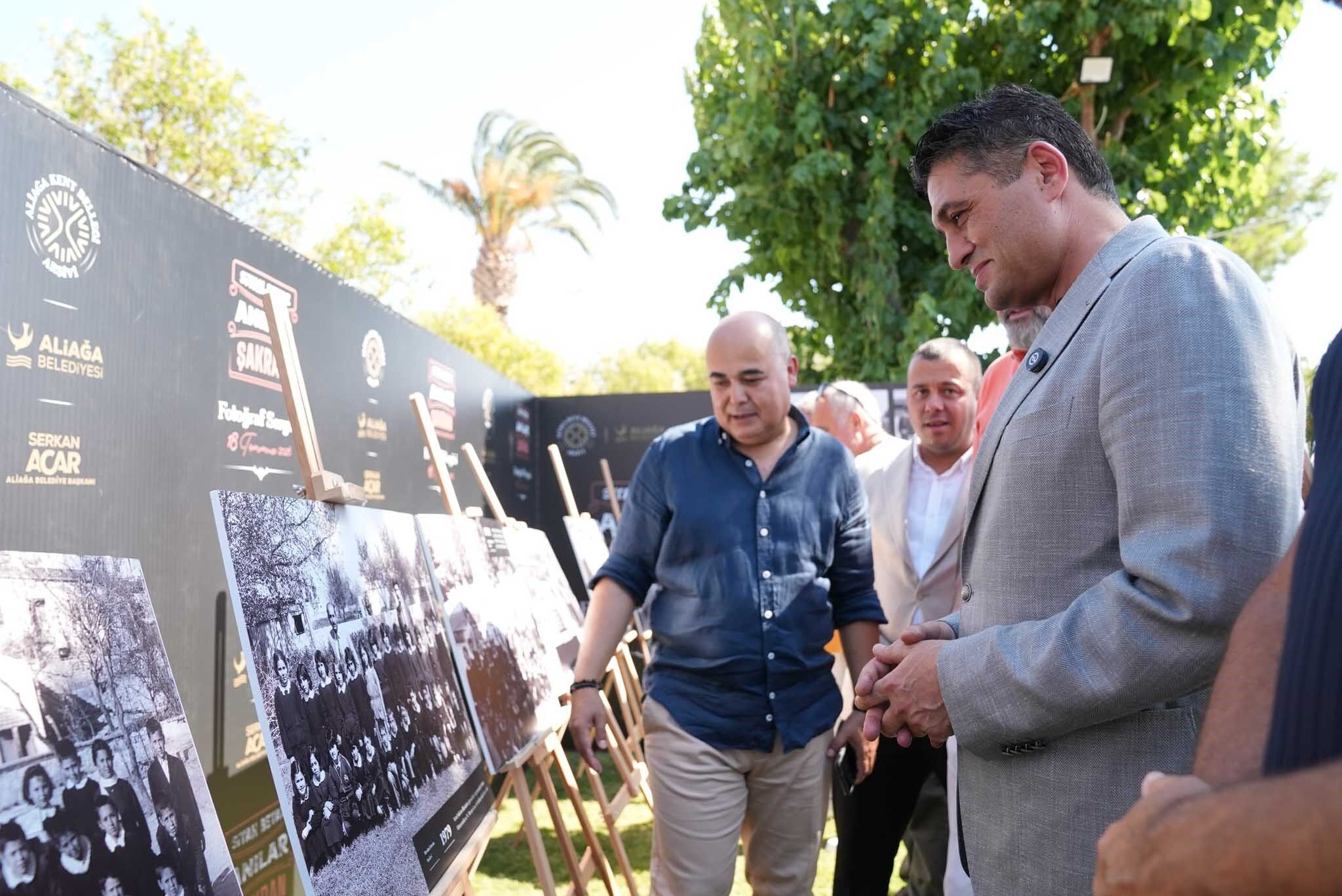 Aliağa Belediyesi tarafından bu yıl üçüncü kez düzenlenen Aliağa Sanat Günleri, Şakran’da gerçekleştirilen Zeytin ve Deniz Festivali ile kapılarını açtı.
