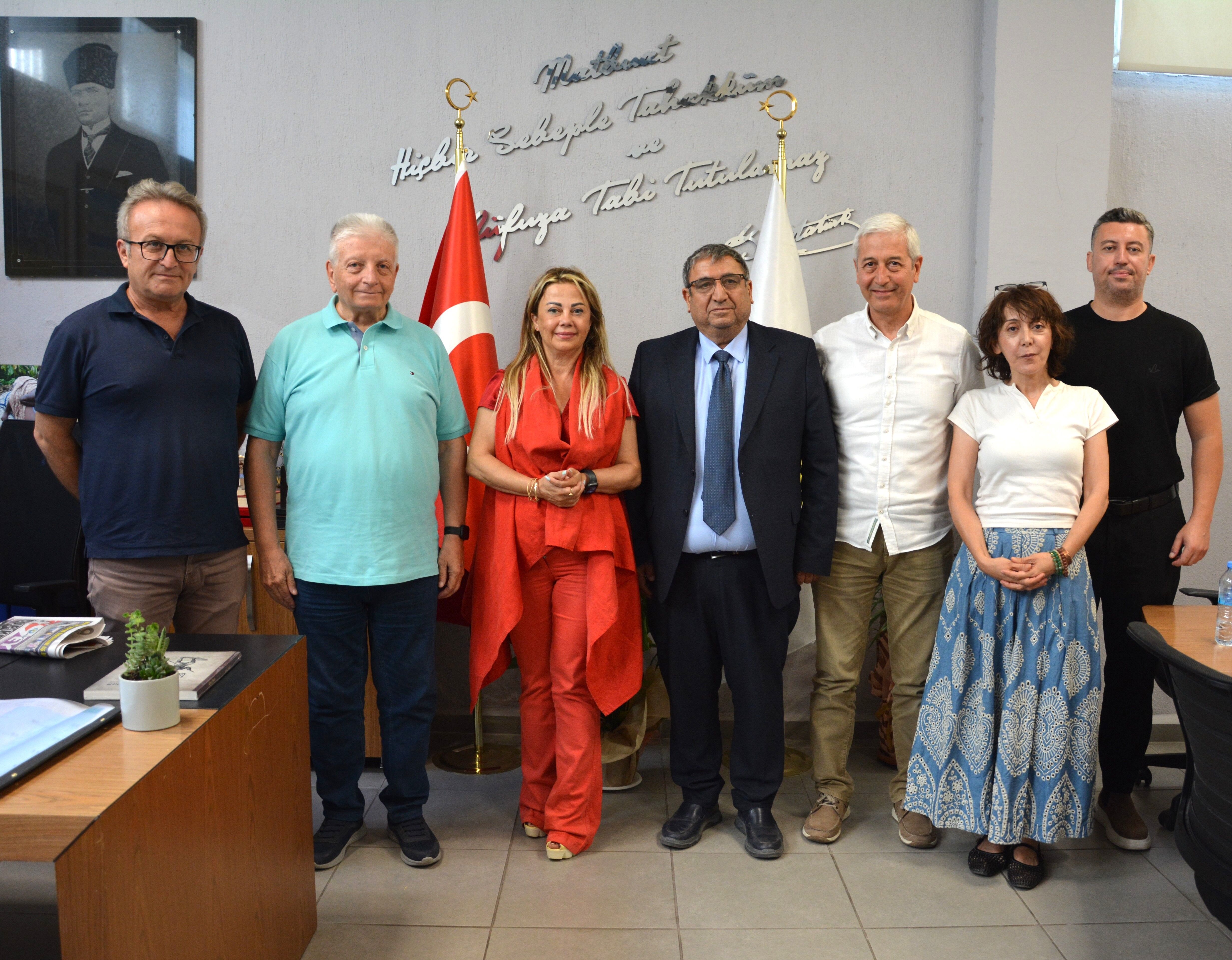 Buca Beledi̇yesi̇ Başkan Veki̇li̇ Hüseyi̇n Benzer’den İgc’ye Zi̇yaret (2)