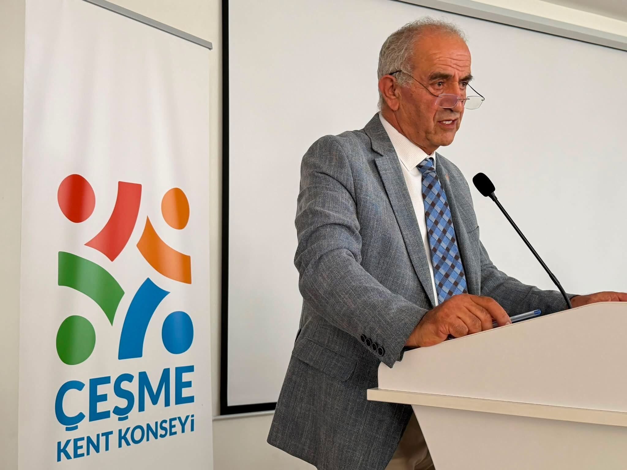 Çeşme Kent Konseyi Başkanlığı'na Ahmet Güler Yeniden Seçildi (2)