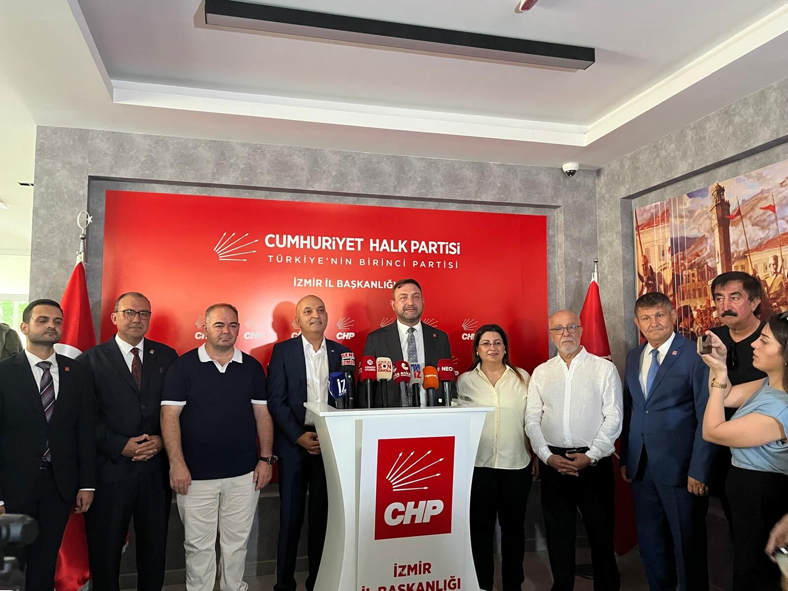 Chp Üst Yöneti̇m-1