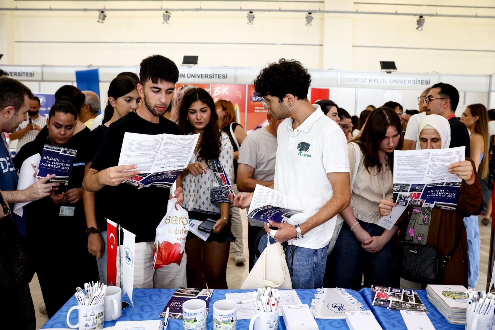 Deü, İzmi̇r Üni̇versi̇te Terci̇h Fuari'nda Aday Öğrenci̇lerle Buluştu (4)