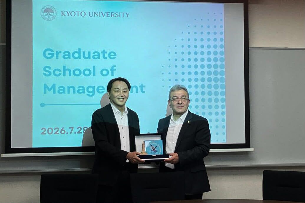 Deü'den Japonya'da Akademi̇k İş Bi̇rli̇ği̇ Ataği (3)