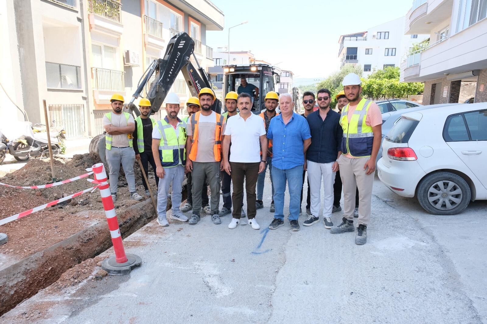 İzmir’in Dikili Ilçesinde Doğal Gaz Altyapısını Genişletmeye Yönelik Çalışmalar Hız Kesmeden Sürüyor. (6)