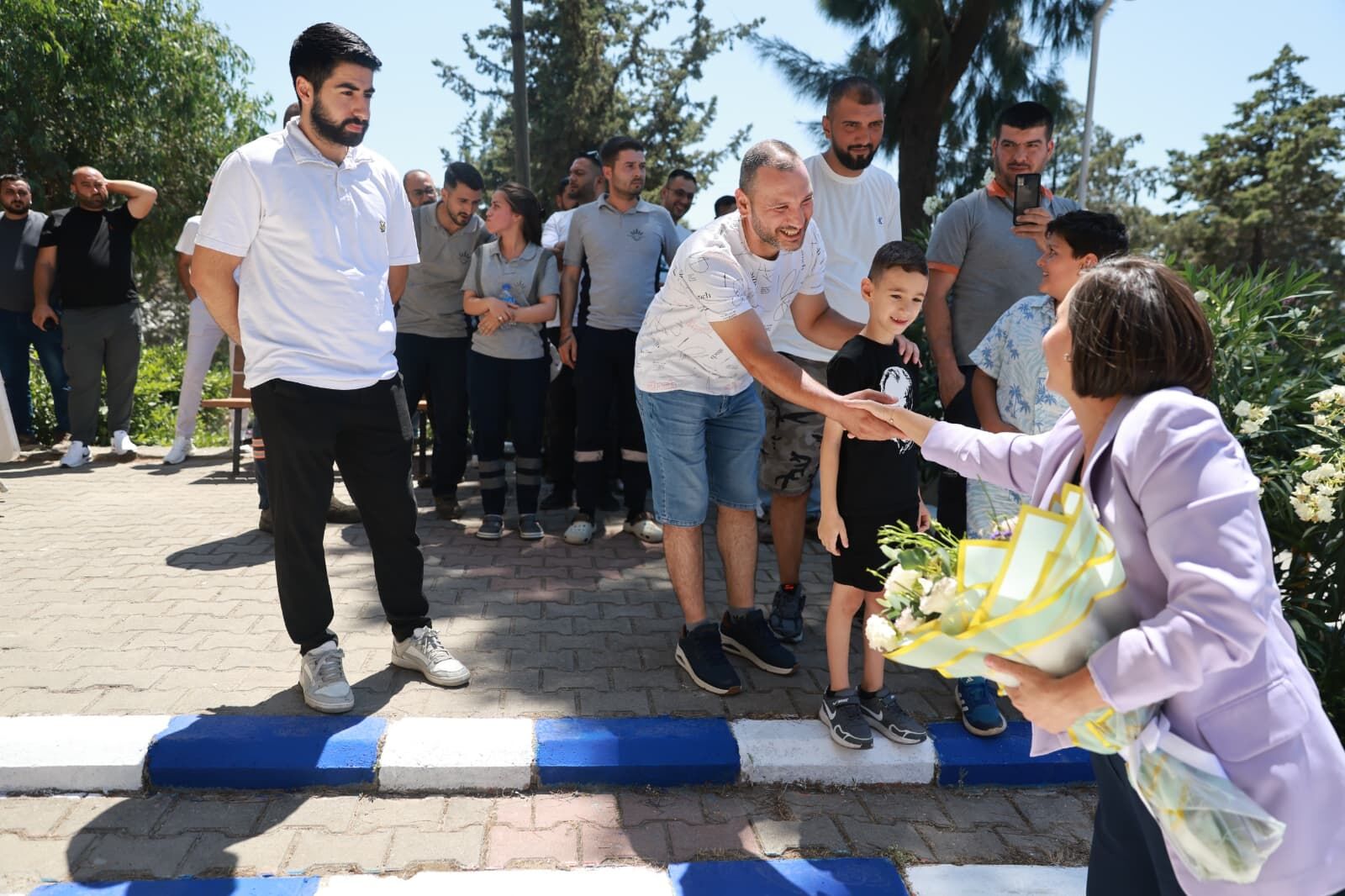Karabağlar Beledi̇yei̇s Toplu Sözleşme Haberi̇ Foto 6
