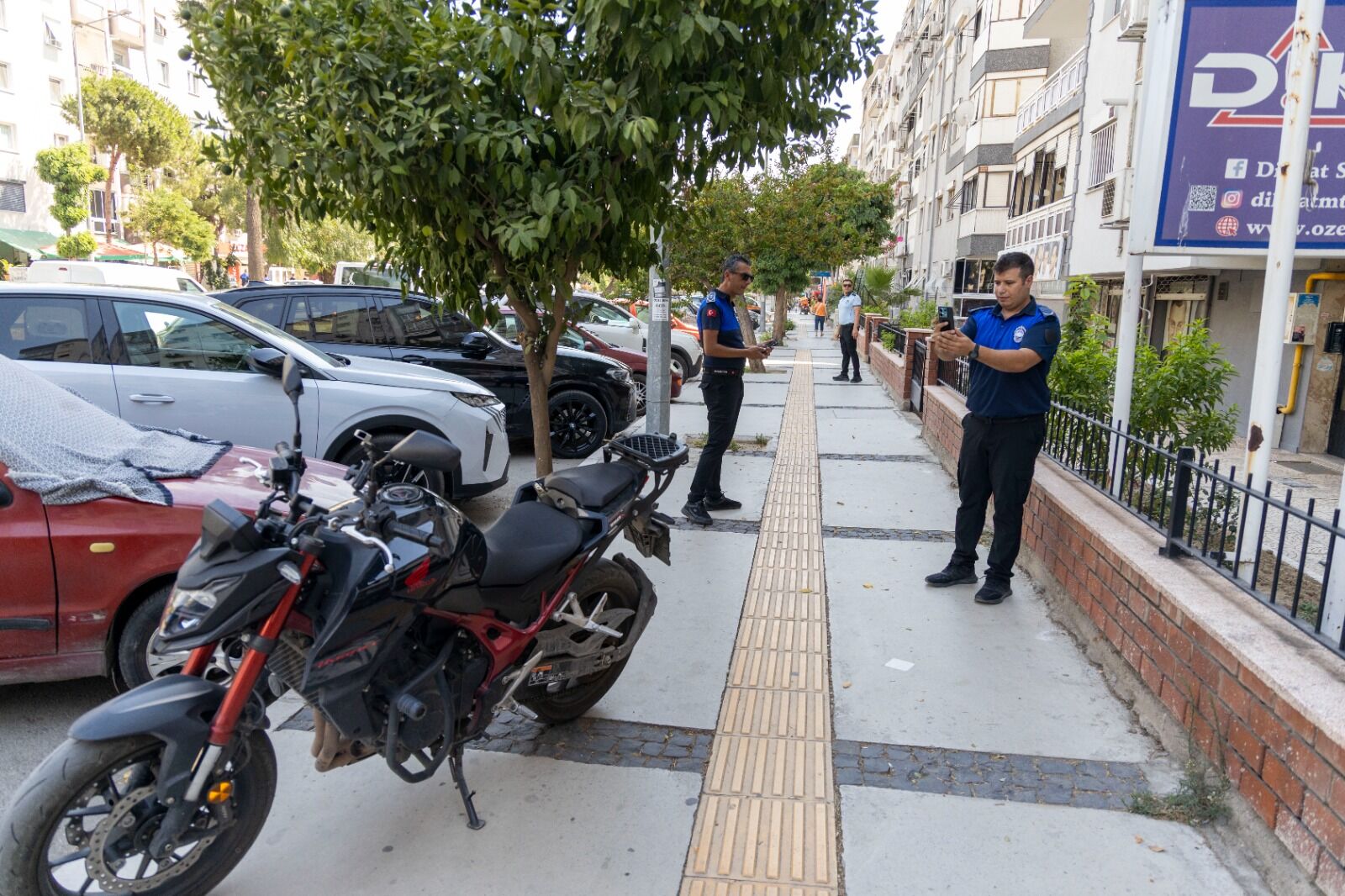 Karşıyaka’da Işgale Geçit Yok (4)