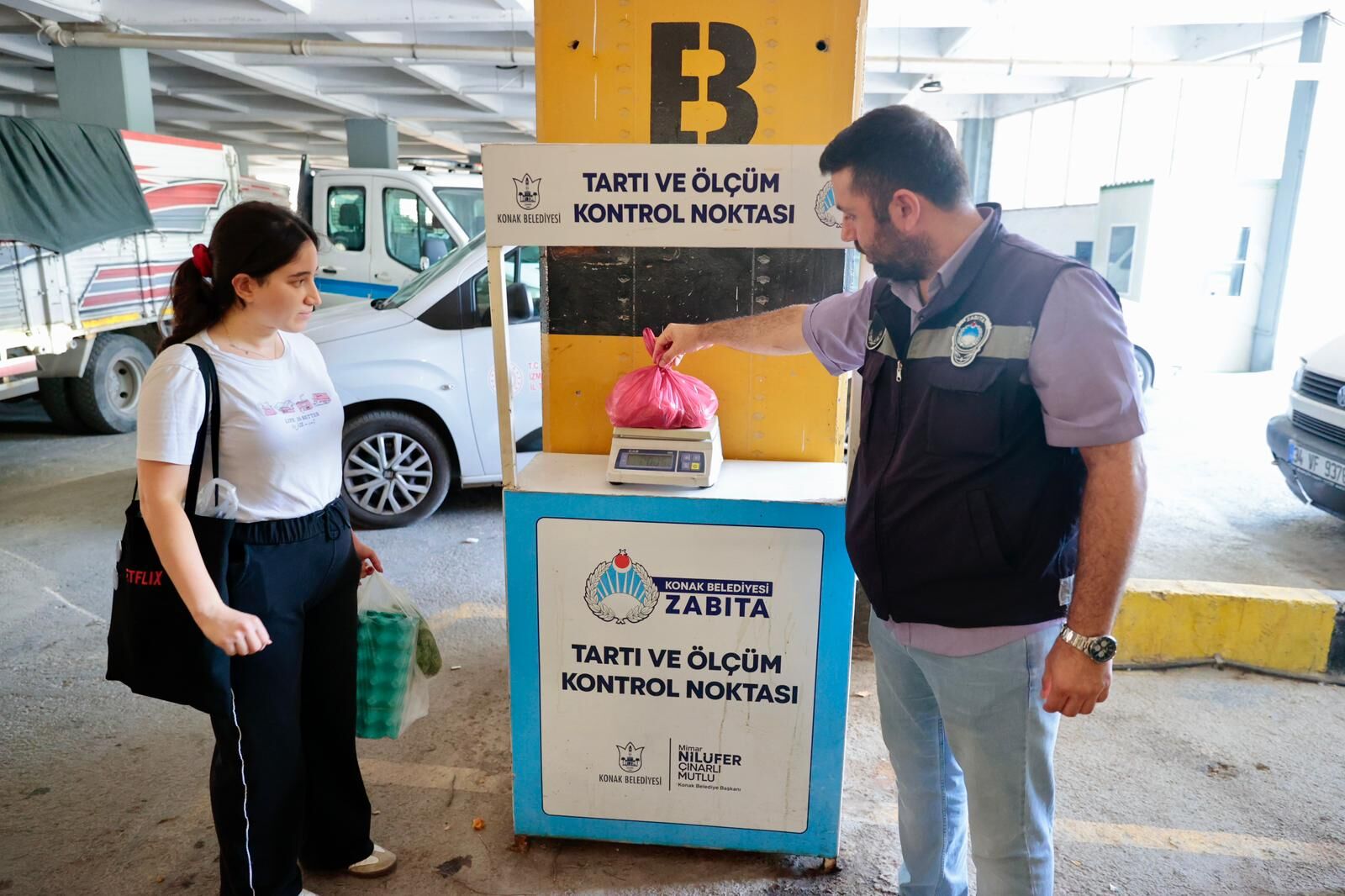 Konak’ın Pazar Yerlerinde Güvenli Alışveriş (4)