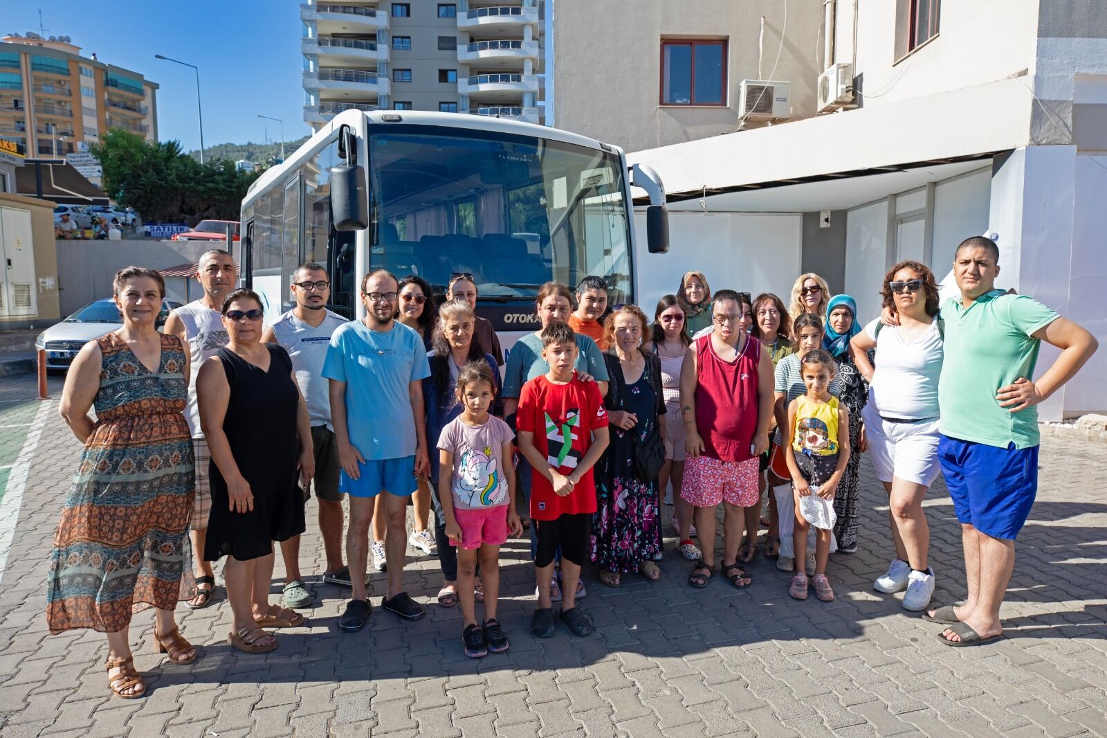 Özel Gereksinimli Bireyler Narlıdere Belediyesi Ile Denizle Buluştu (1)
