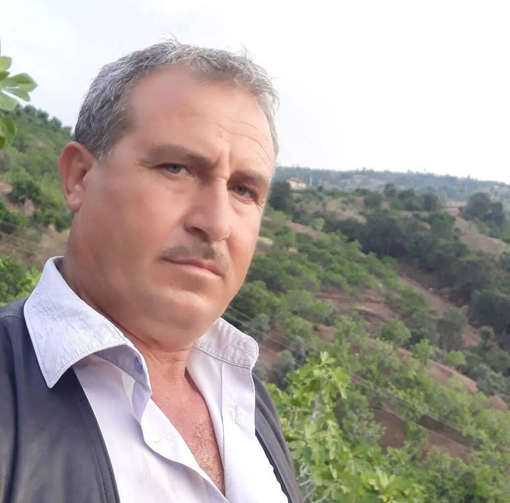Sürücü Hastane Yolunda Yaşamını Yitirdi (1)