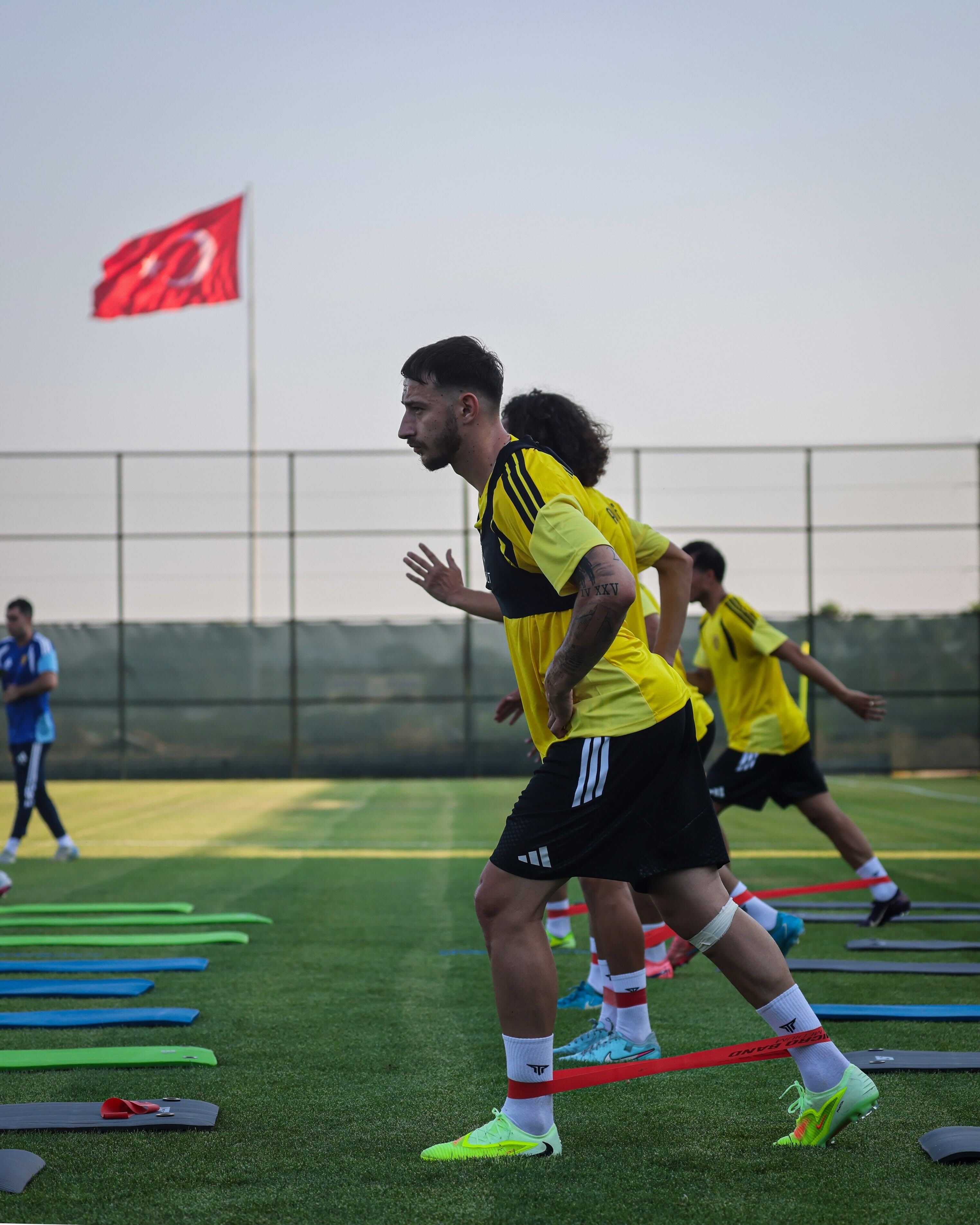 Tff 2. Lig Beyaz Grup'ta (5)