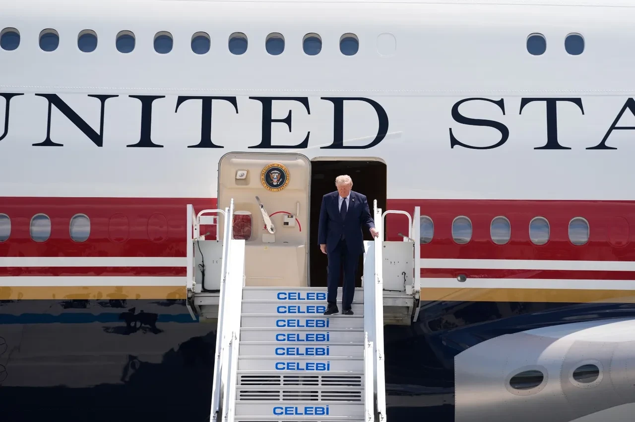 Trump-10