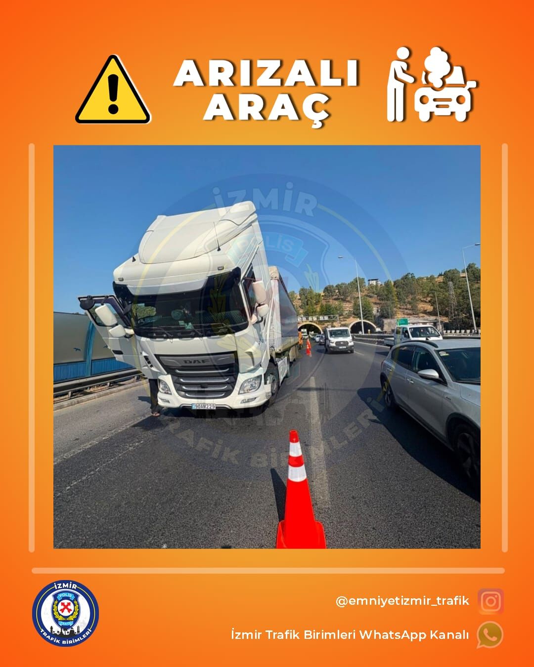 İzmir Otoyolu Bayraklı Tünelleri mevkiinde meydana gelen araç arızası nedeniyle Bornova istikametinde uzun araç kuyrukları oluştu.