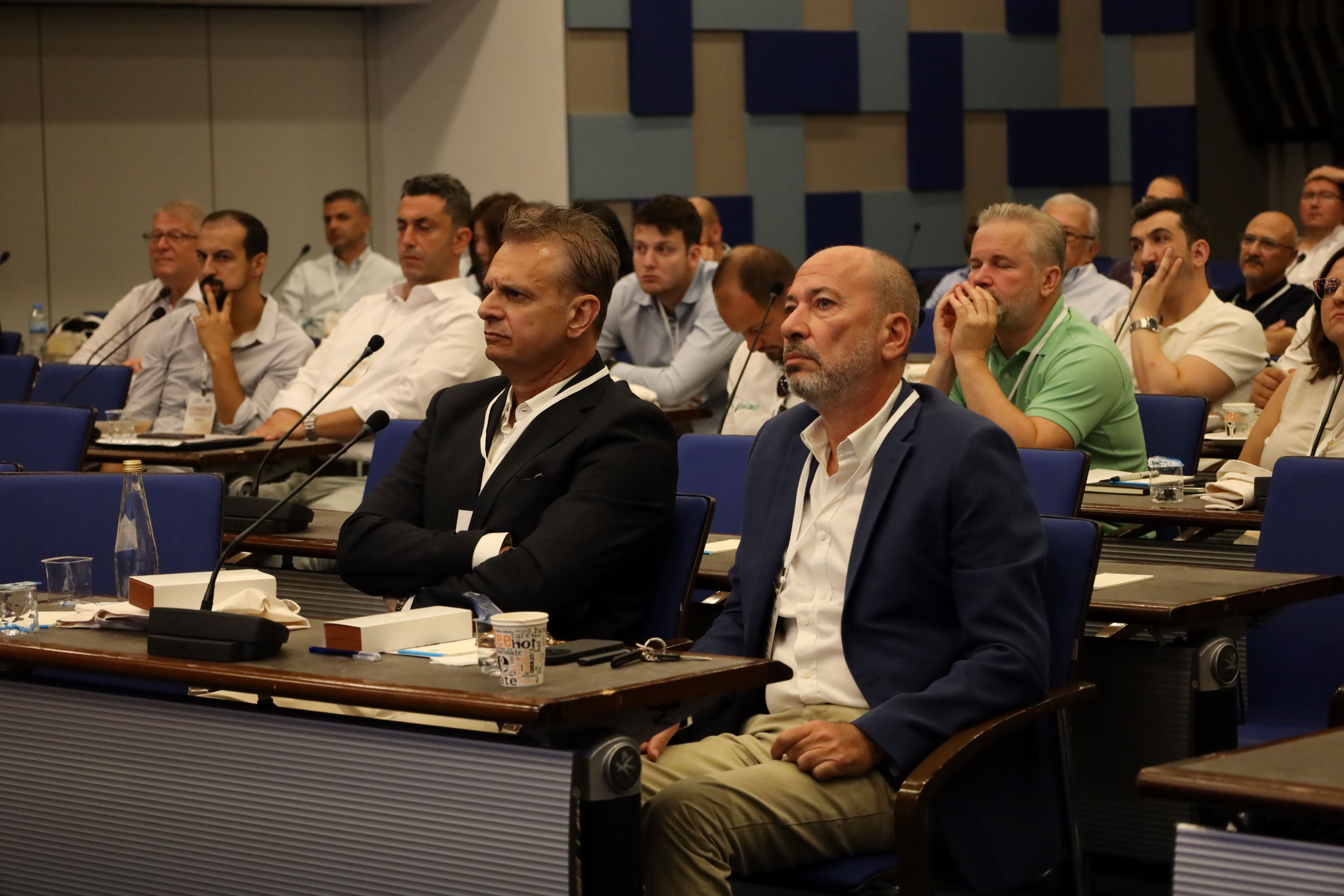 17 Ülkeden Uzmanlar İzmir'de Buluştu Türk Tütününde Bilimsel Iş Birliği Masaya Yatırıldı (1)