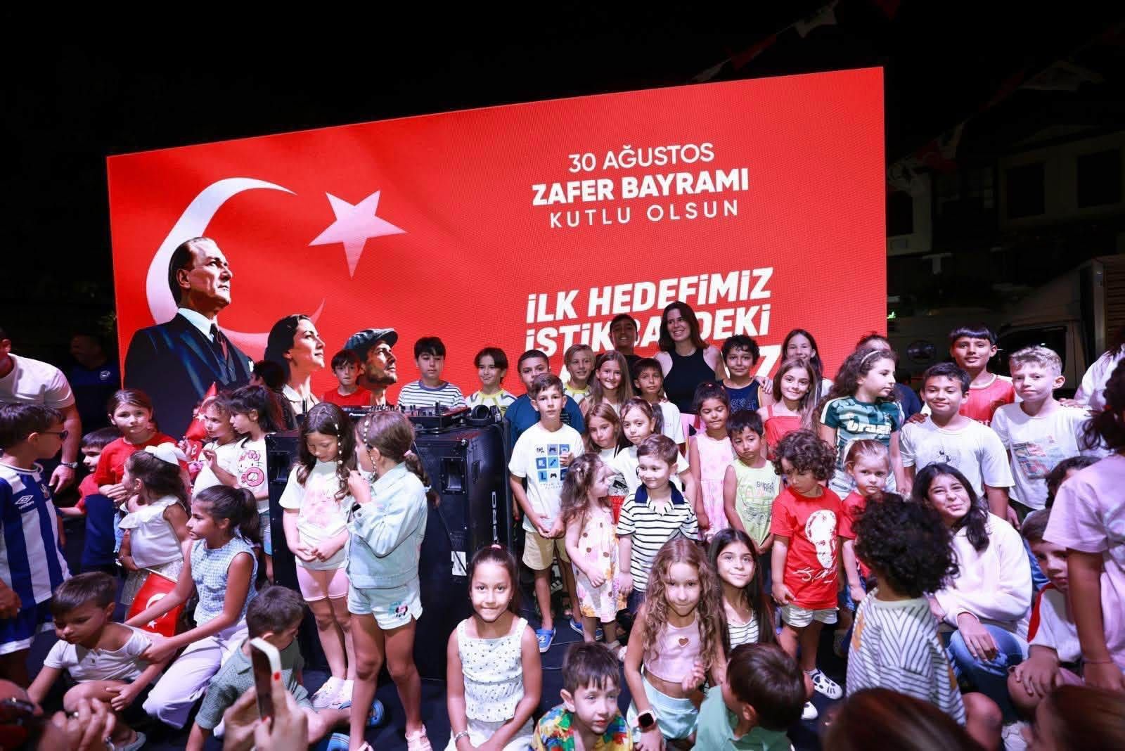 30 Ağustos Zafer Bayramı, Çeşme’de (2)