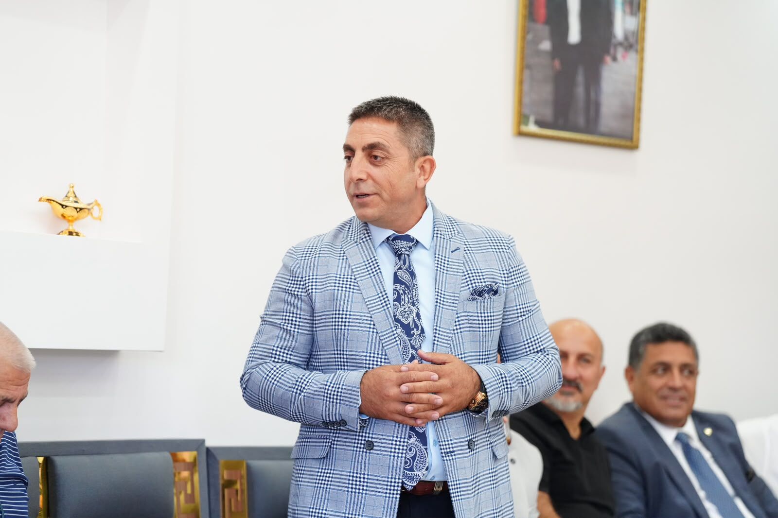 Başkan Dutlulu Şehzadeler’de Mahallelerin Taleplerini Dinledi (11)